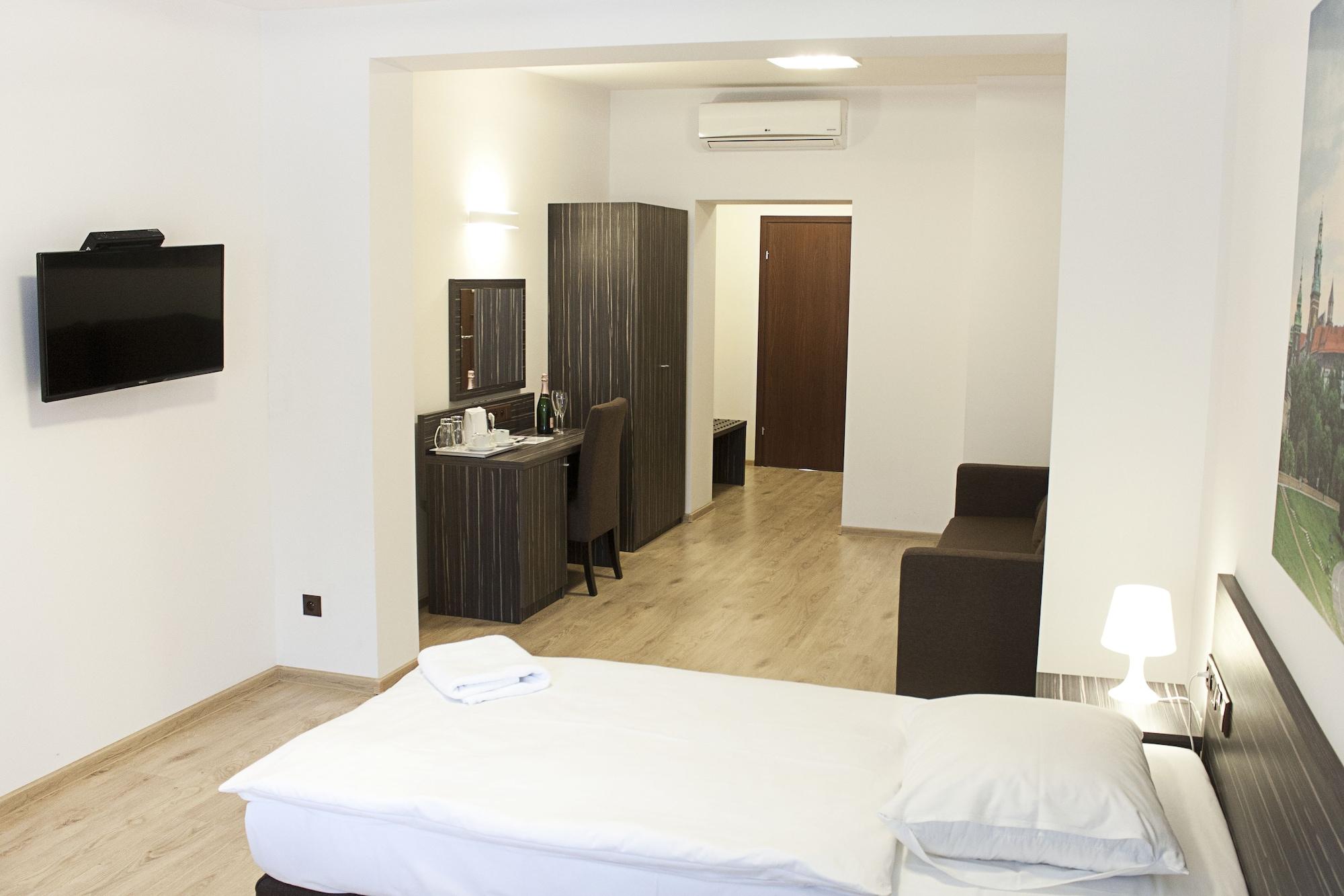 Pergamin Apartments Krasków Εξωτερικό φωτογραφία