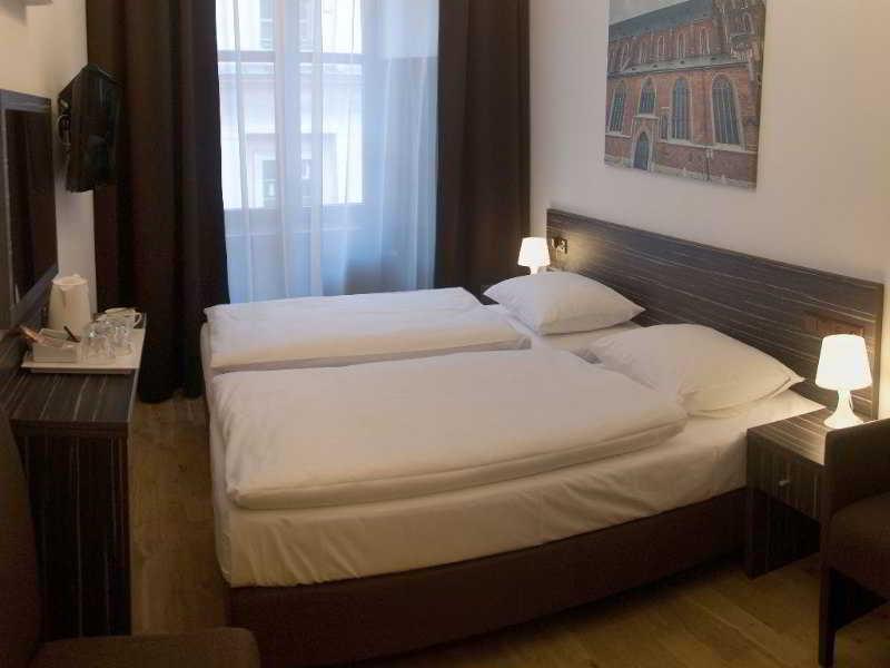 Pergamin Apartments Krasków Εξωτερικό φωτογραφία