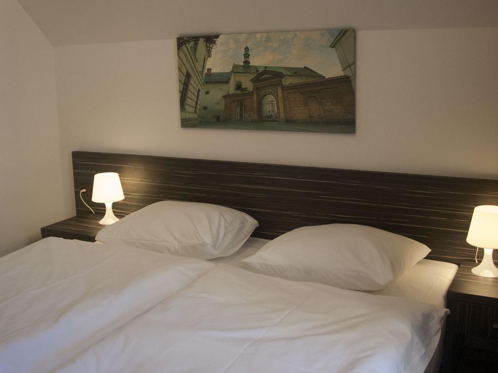Pergamin Apartments Krasków Εξωτερικό φωτογραφία